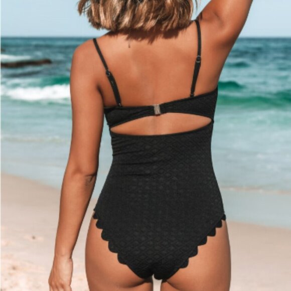 Cupshe Black Knotted Scalloped Cut Out One Piece Swimsuit, Black, Size Medium - Picture 2 of 14